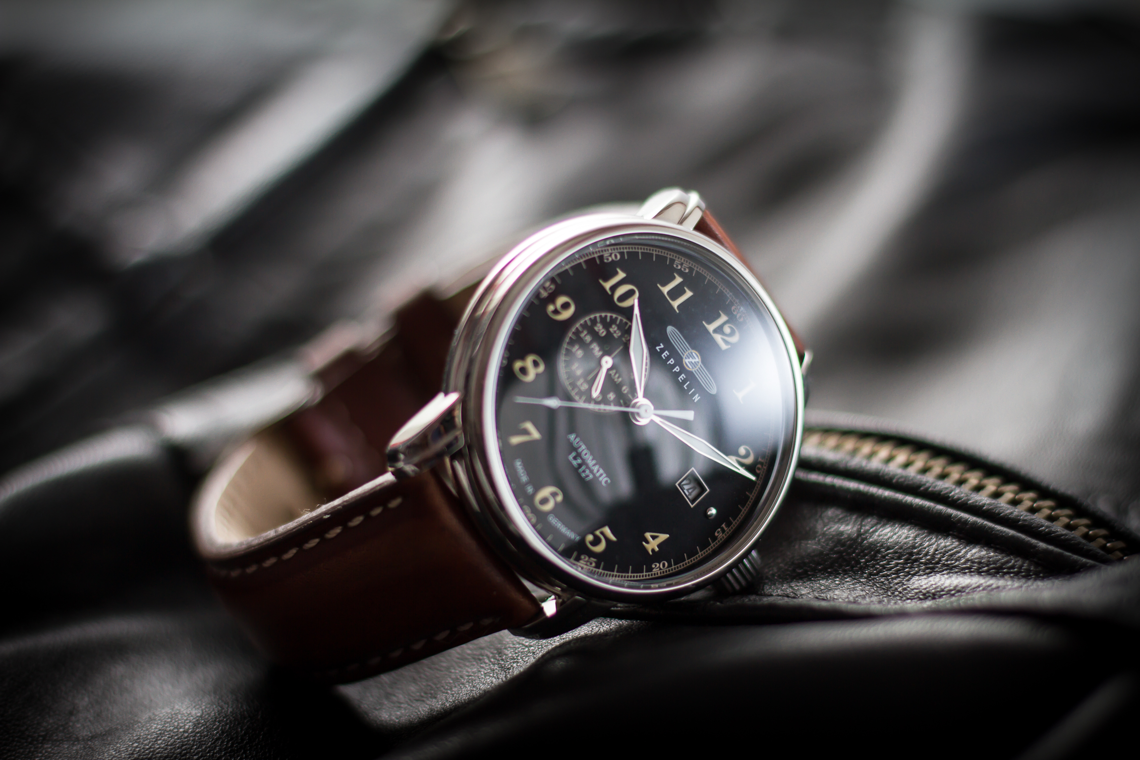 Zeppelin LZ 127 Graf Automatic férfi óra - 8668-2 - Image 2