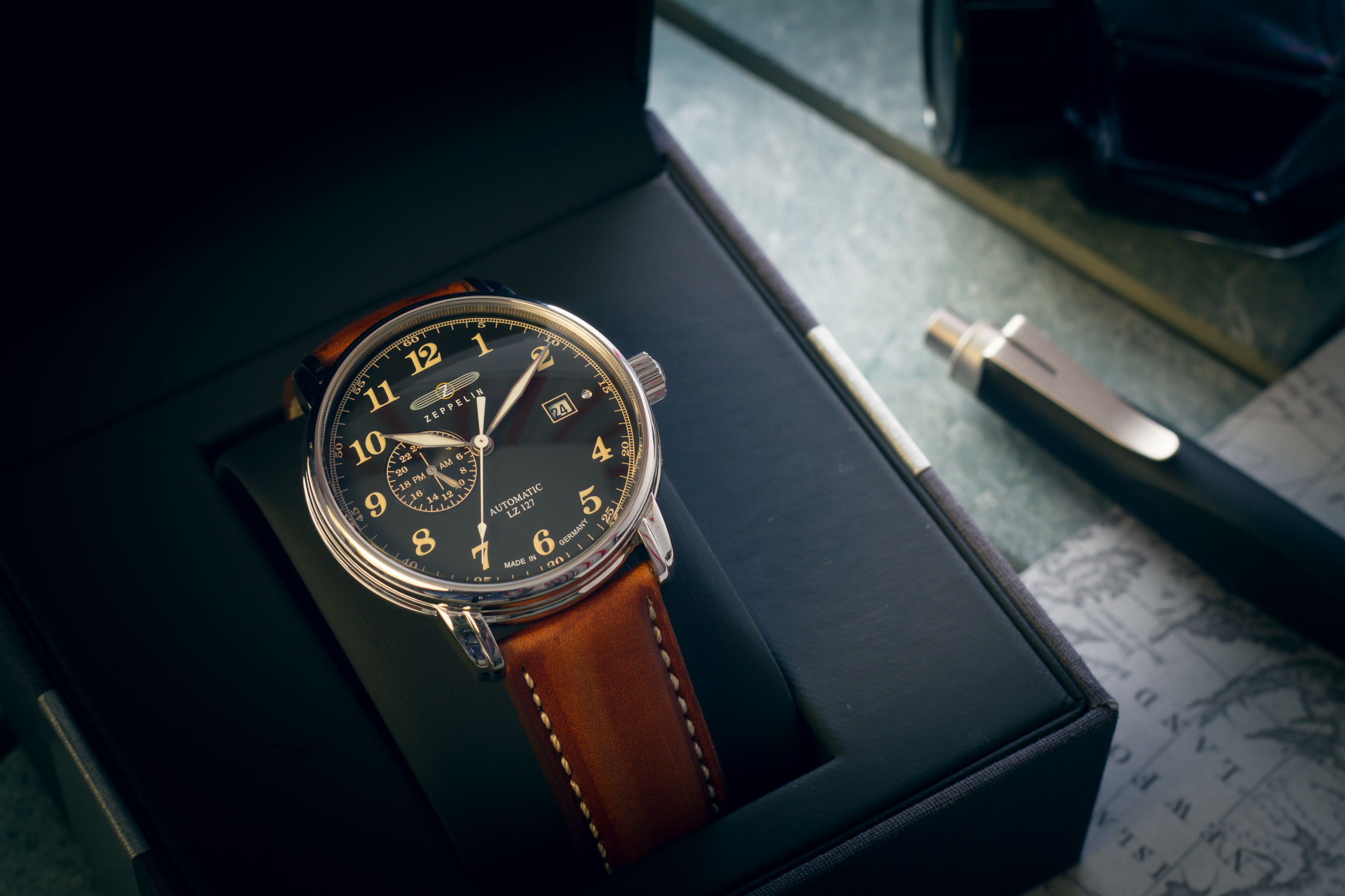 Zeppelin LZ 127 Graf Automatic férfi óra - 8668-2 - Image 3